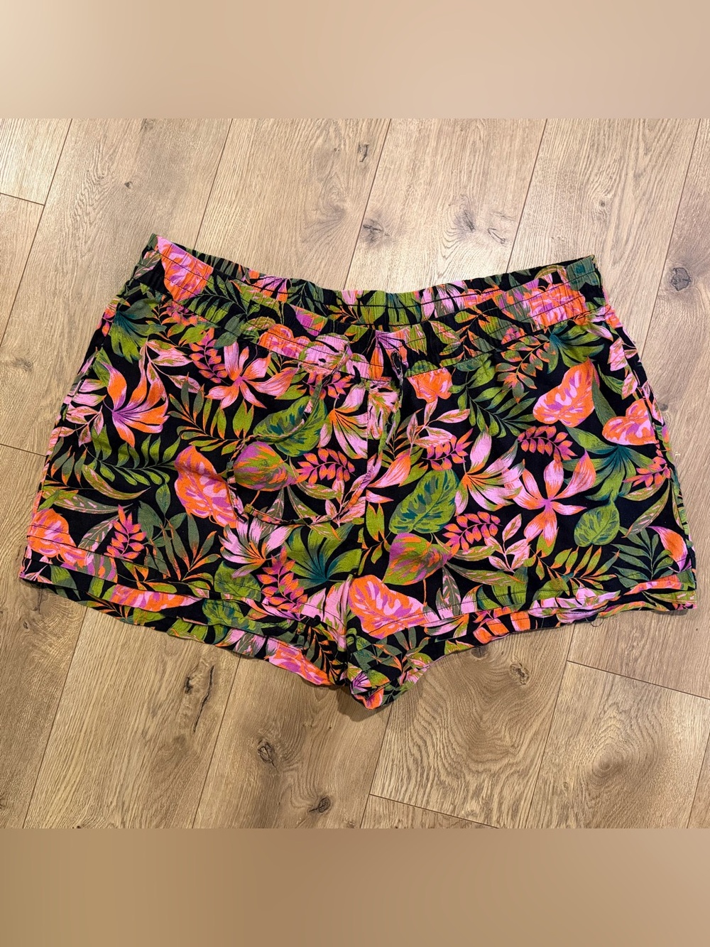 Terra & Sky Women’s Tropical Floral Shorts Linen/Cotton Size 3X